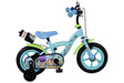 Kinderfahrrad in Blau und Grün mit bunten Aufklebern und Trinkflasche