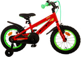 Rotes Kinderfahrrad mit grünen Akzenten und Stützrädern