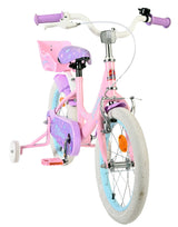 Rosa und lila Kinderfahrrad mit Stützrädern und buntem Sattel