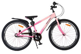 Rosa Mountainbike mit breiten Reifen und schwarzem Sattel