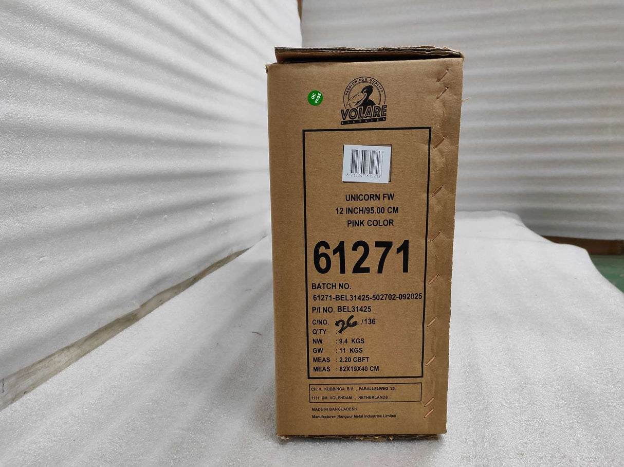 Kartonverpackung mit Produktinformationen in rosa Farbe und Unicorn-Motiv