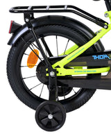 Schwarzes Fahrrad mit gelbem Rahmen und Stützrad hinten rechts