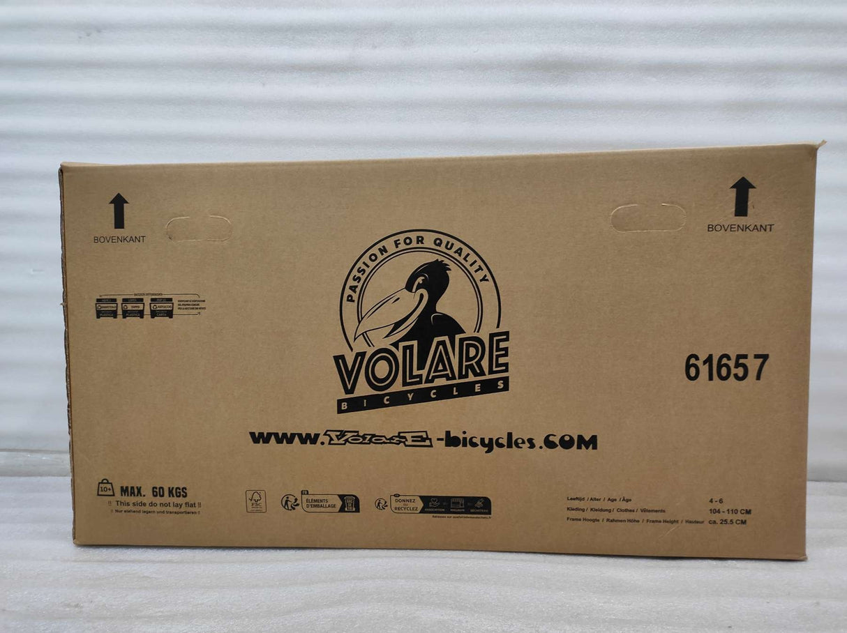 Kartonverpackung für ein Fahrrad mit Logo und Gewichtsangabe