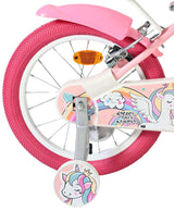 Rosa Kinderfahrrad mit Einhorn-Motiv und bunten Reifen