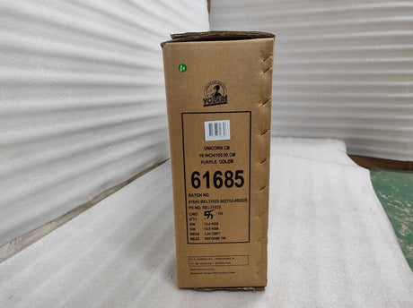 Braune Verpackung mit lila Inhalt, Produktnummer und Beschreibung sichtbar