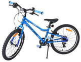 Blaues Kinderfahrrad mit 18 Zoll Reifen und stabiler Rahmenkonstruktion