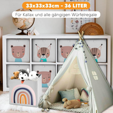 Fenchis Aufbewahrungsboxen  im Zimmer im Regal mit Tippi