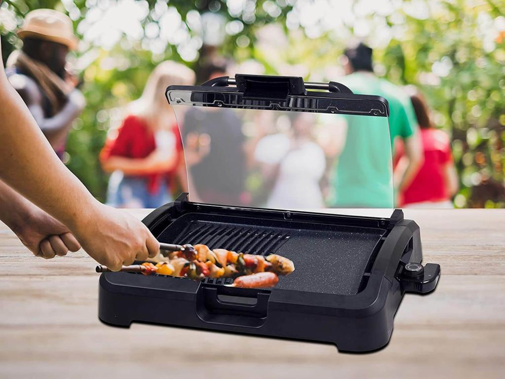 Beper 90.871 Elektrogrill mit Glasdeckel, beschichtete Grillplatte, Edelstahl, 2200 W