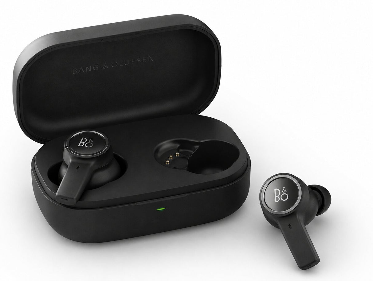 Bang&amp;Olufsen EX In Ear Kopfhörer mit geöffneter Ladeschale