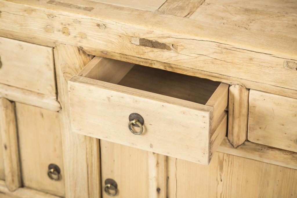 PureHaven Kommode 156x40x81 cm im Vintage Style massive Kommode aus Kiefer-Altholz handgefertigt stilvolles Design standsicher und stabil