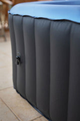 MSpa PureHaven aufblasbarer Whirlpool 158x158x68 cm für 4 Personen selbstreinigend inkl. Filterkatuschen und Abdeckung Leergewicht 24 kg