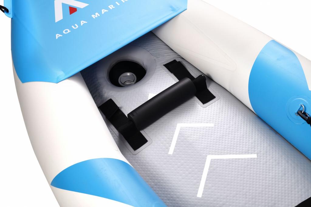 Aqua Marina Kajak 412x83 cm für 2 Personen mit Luftsitz verstellbarer Lehne Transporttasche Reparaturset und Handpumpe strapazierfähig Blau/Weiß/Rot