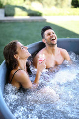 MSpa PureHaven aufblasbarer Whirlpool 173x173x70 cm für 6 Personen selbstreinigend inkl. Filterkatuschen und Abdeckung Leergewicht 38 kg
