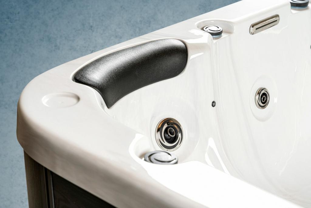 PureHaven American Outdoor-Whirlpool 215x215 cm 5 Personen Rücken- Gesäß- Nacken- & Fußreflexzonenmassage Filtersystem Wasserfall 1650 L