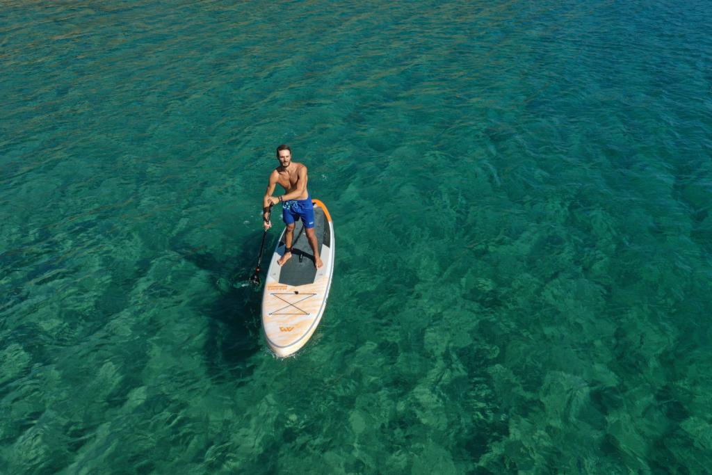 Aqua Marina All-Around SUP Board 340x84cm Reißverschlussrucksack Double Action-Pumpe LIQUID AIR Paddel Einschub-Mittelfinne Sicherheitsleine Orange