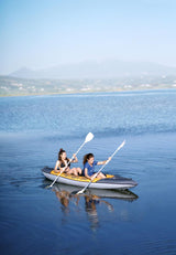 Aqua Marina Kajak 330x90 cm für 1 Person mit Luftsitz verstellbarer Lehne Transporttasche Reparaturset und Handpumpe strapazierfähig Orange/Anthrazit