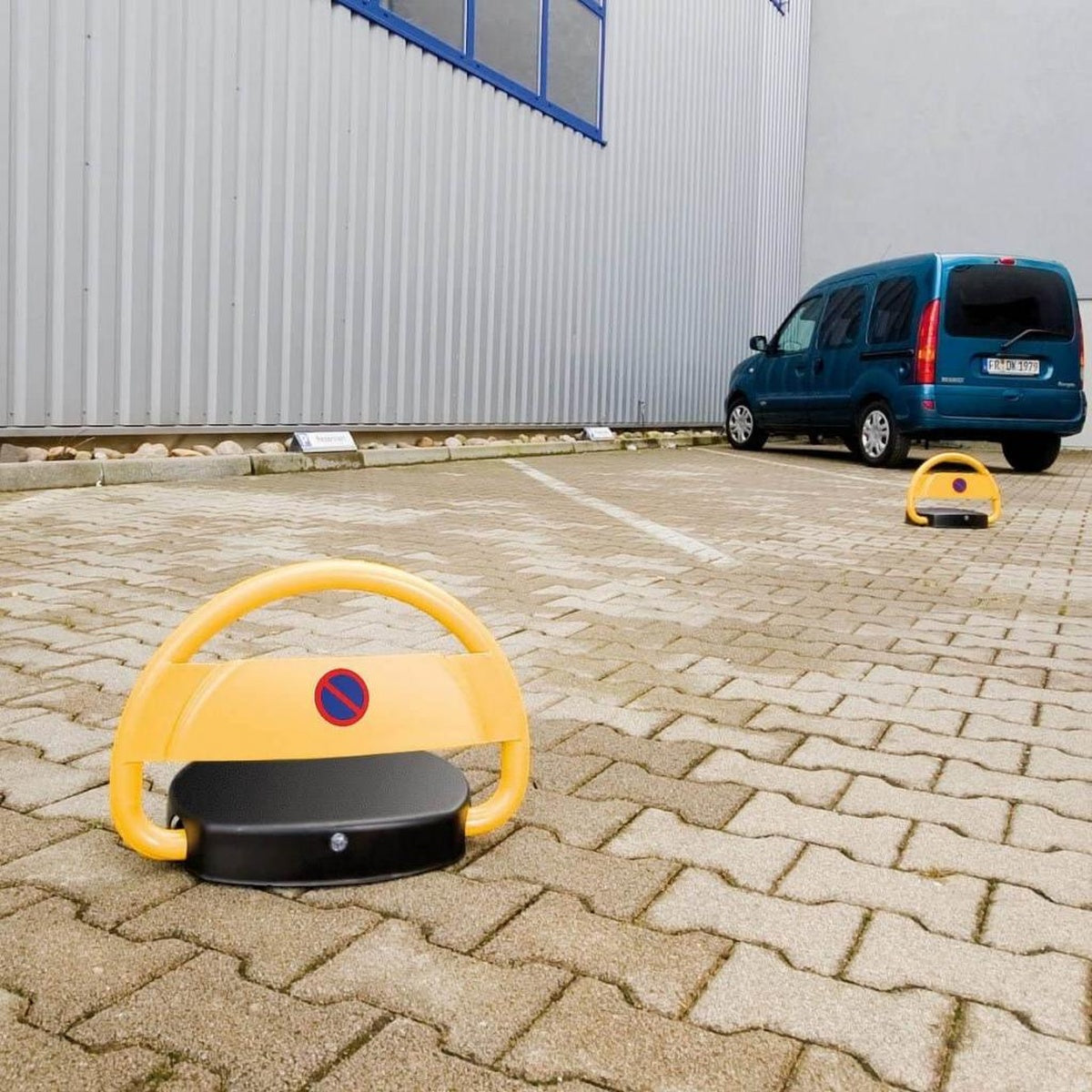 Lescars automatischer Parkplatzwächter Parkplatzsperre mit Akku & Fernbedienung Schranke