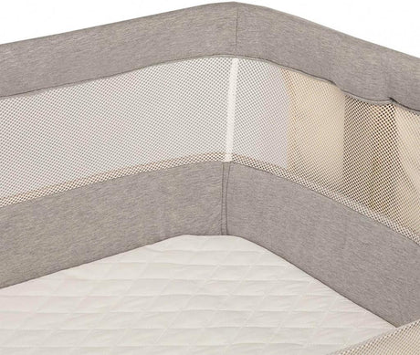 Seitenansicht des lionelo Leonie Beistellbett fÃ¼r Kinder in beige