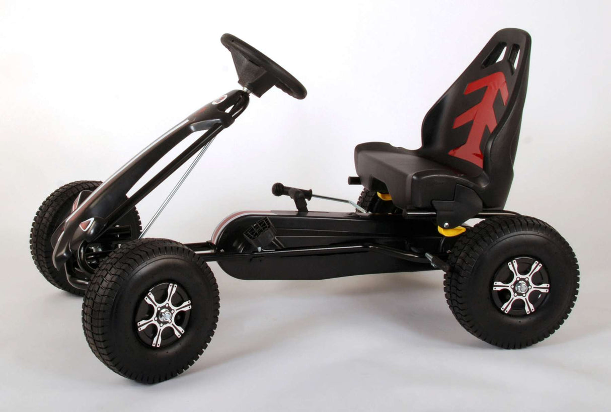 GroÃŸer Go Kart Rennwagen mit Kunststofffelgen